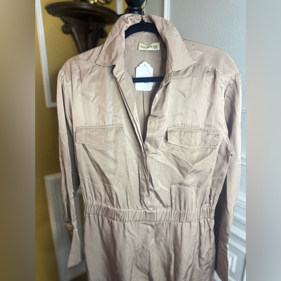 Nicholas 
Emma Jumpsuit Elegant Women's Jumpsuit in Cream - Picture 7 of 12